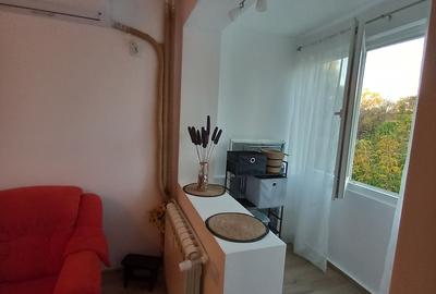 Str. Turnu Magurele, nr. 19, Aparatorii Patriei - 5