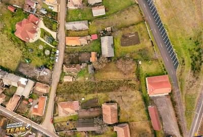 Casă cu Teren 1032 Mp în Sânzieni - 11