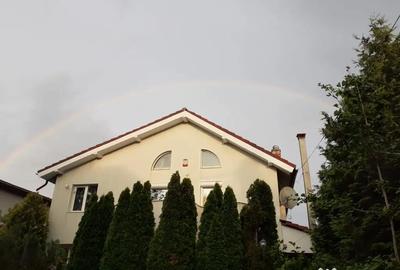 Casă cu 5 camere în Roșu - 1