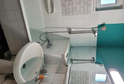 Apartament cu 3 camere decomandat în Olimpia-Stadion - 3