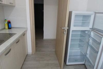 Apartament cu 2 camere decomandat în Central - 3