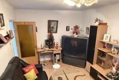 Apartament cu 3 camere decomandat, mobilat în Titan - 1