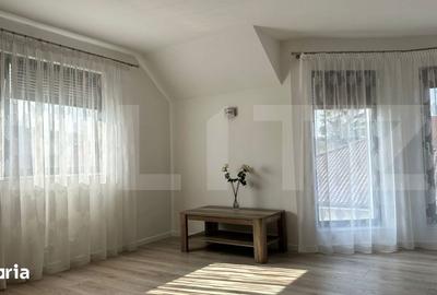 Casă cu 4 camere cu Teren 700 Mp în Central - 11