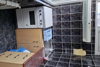 Apartament cu 3 camere decomandat în Soarelui - 6