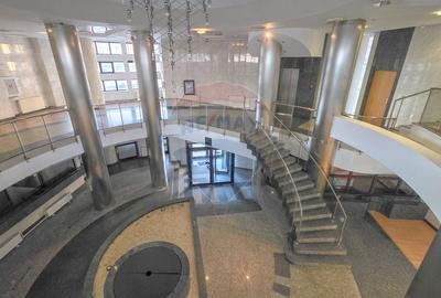 Spațiu comercial, de 455 mp, în Ultracentral - 3