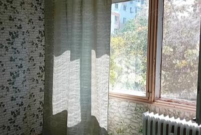 Garsonieră decomandată în Drumul Taberei