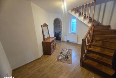 Casă cu 4 camere în Săucești - 6