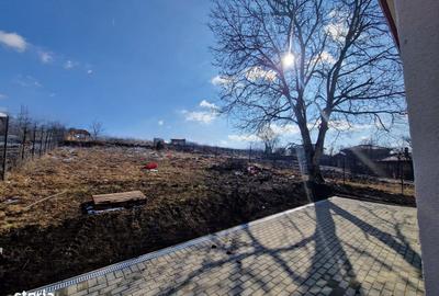 Casă cu 4 camere în Dezmir - 6