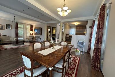 Casa superba amenjata in stil clasic - 6