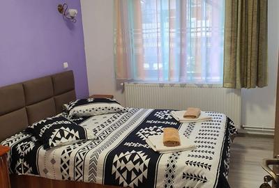 Spațiu comercial, de 159 mp, în Central - 6