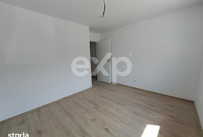 Apartament cu 3 camere decomandat în Trivale