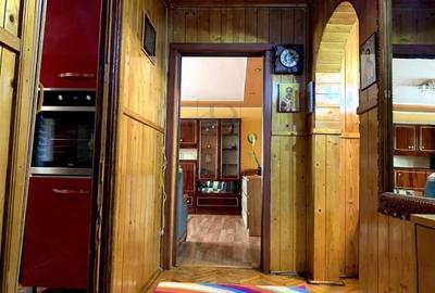 DAMBOVITA - 3 CAM - DECOMANDAT - ETJ.2 - 2BAI - 2BALCOANE - CENTRALA - IZOLAT- - 8