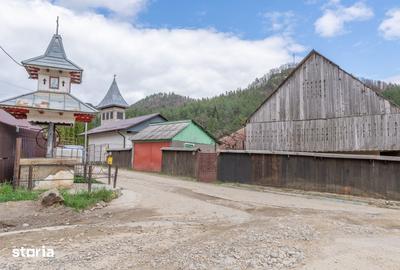 Casă cu 5 camere cu Garaj în Zemeș - 1