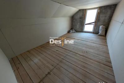 Casă cu 5 camere cu Piscina în Stânca (Comarna) - 15