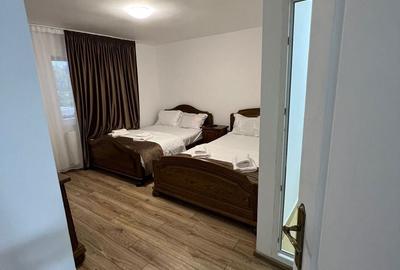 Casă cu 4 camere în Central - 1