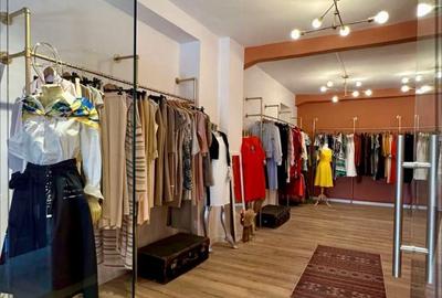 Spațiu comercial, de 35 mp, în Universitate - 2