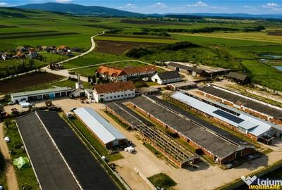 Spațiu comercial, de 9,000 mp, în Central - 8
