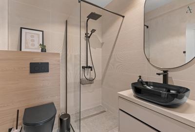 Casă cu 4 camere cu Canalizare în Central - 6