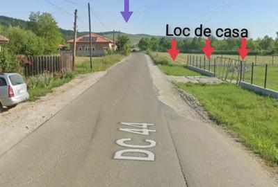 Teren de 1067 mp, în Fughiu - 5