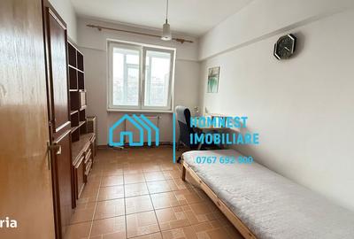 Apartament cu 3 camere decomandat în Giurgiului - 9