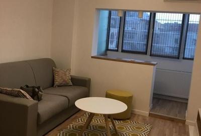 Apartament 3 camere, Piața Română, FARA RISC, 2 bai, renovat, IDEAL INVESTITIE