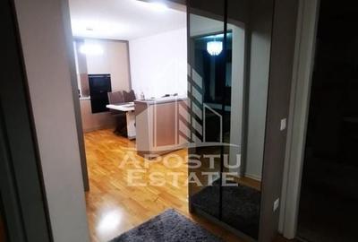 Apartament cu 3 camere, centrala proprie, zona Dambovita - 9