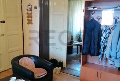 Casă cu 6 camere cu Teren 350 Mp în Central - 10