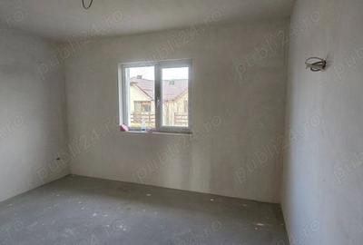 Casă cu 4 camere cu Teren 250 Mp în Clinceni - 3