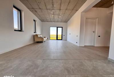 Casă cu 4 camere decomandat în Dumbrăveni - 8