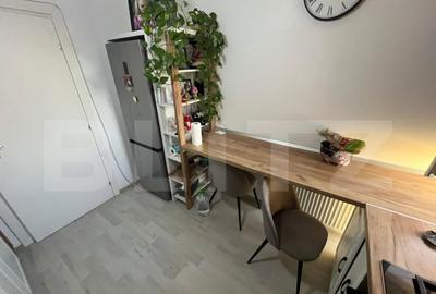 Apartament de vanzare, cu 3 camere, 80 mp, zona Sud - 5