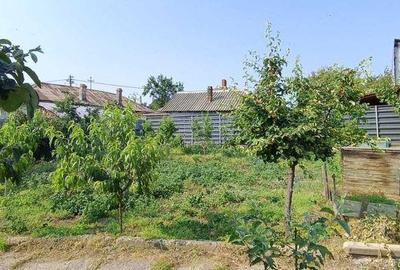 Casă cu 4 camere cu Teren 830 Mp în Central - 2