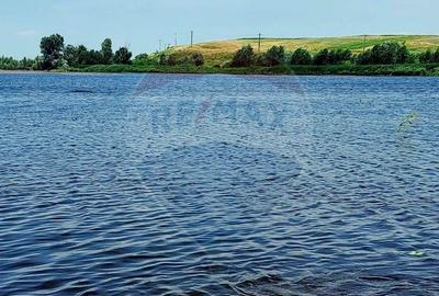 Ferma Piscicola ?i teren de 339ha Gruia / Drumul 56C - 10