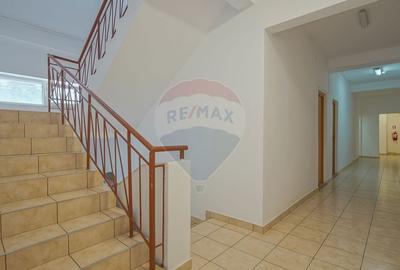 Cladire de inchiriat - 24 de camere | Ideala pentru muncitori | - 10