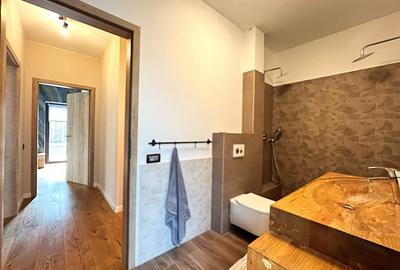 Apartament cu 3 camere semidecomandat, mobilat în Gruia - 15