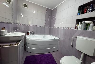 Casa individuala spatioasa, situata in zona centrala a orasului Teius - 13