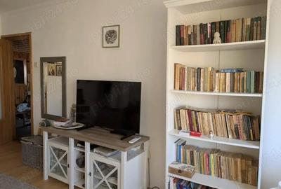 Apartament cu 3 camere în Central - 2