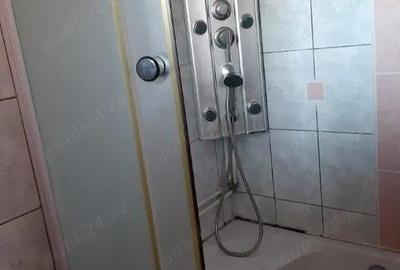 Casă cu 5 camere cu Teren 433 Mp în Central - 1