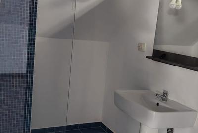 Casă cu 4 camere în Central - 4