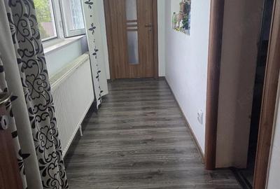 Casă cu 5 camere cu Teren 250 Mp în Măgurele - 1