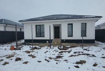 Casă cu 4 camere în Vârteju - 19