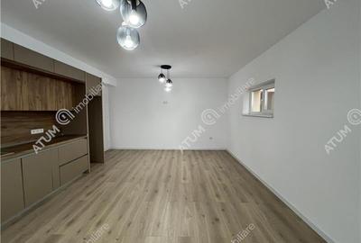 Apartament cu 3 camere decomandat în Piața Cluj
