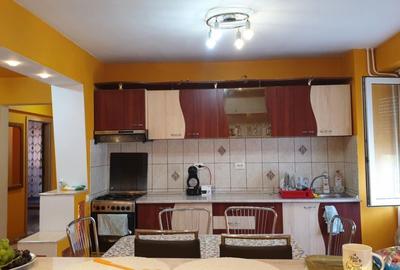 Apartament cu 4 camere decomandat în Oșorhei - 8