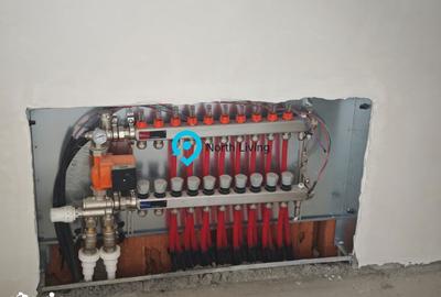 Casă cu 4 camere cu Teren 500 Mp în Central