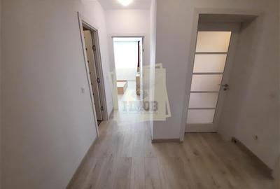 Apartament 2 camere 2 parcari boxa si curte 60 mp in Selimbar - 11