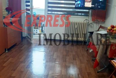 Garsonieră decomandată în Dristor - 3