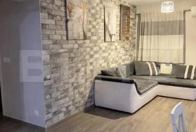 Apartament cu 3 camere decomandat în Central - 2