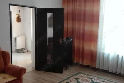 Vand apartament 2 camere - 1