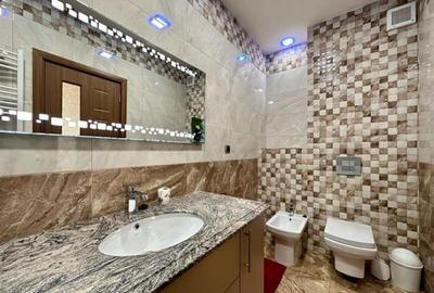 In spectacol structural, vedere deschisa, elegant mobilat si echipat, Tractorul, - 7