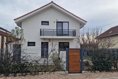 Casă individuală cu 4 camere cu Teren 400 Mp în Exterior Vest - 1