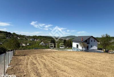 Teren de 1200 mp, în Central - 6